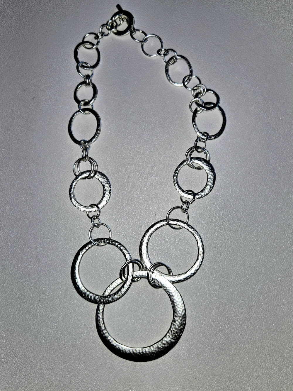 Silver Tone Hammered Circle Link Necklace - Women Jewelry - Picture 3 of 4